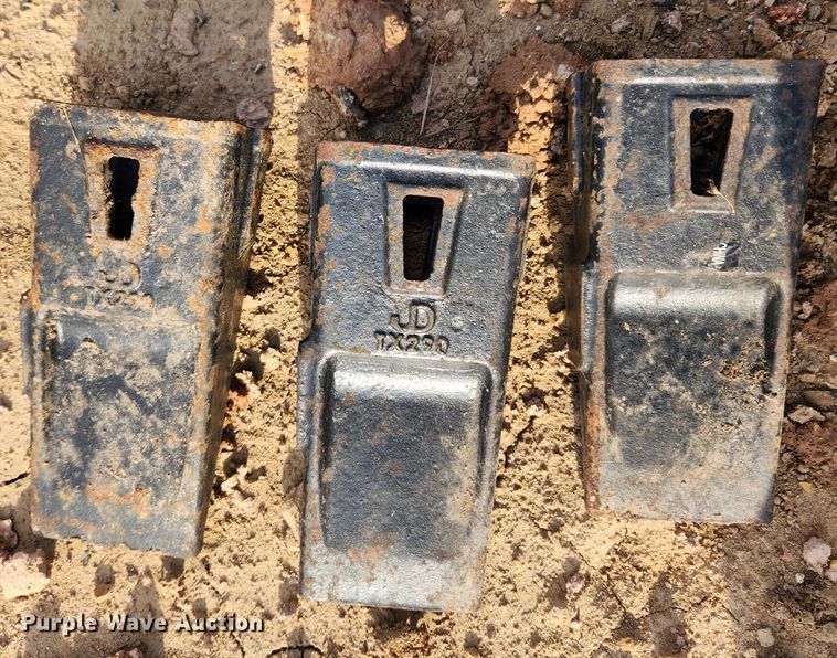 image for item MK9352 1994 Kobelco SK200LC  excavator