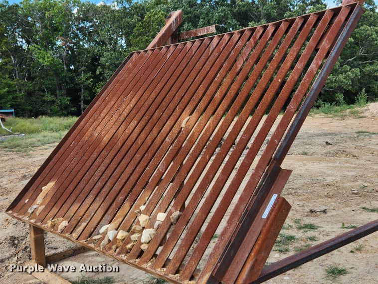 image for item MK9353 Shop built  grizzly bar