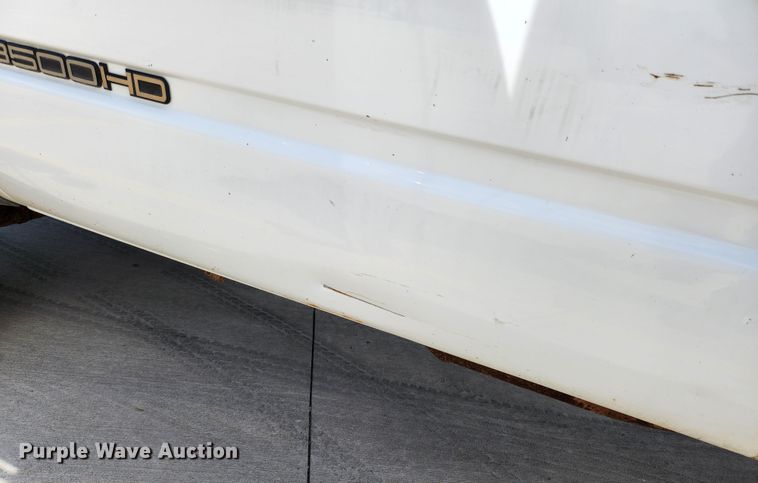 image for item MK9355 2000 Chevrolet 3500 HD  flatbed pickup truck