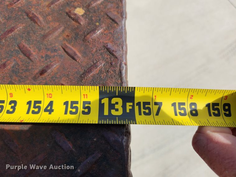 image for item MK9355 2000 Chevrolet 3500 HD  flatbed pickup truck