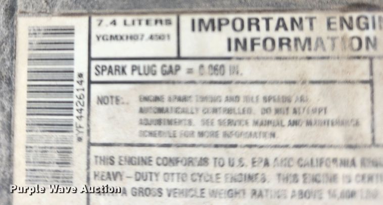 image for item MK9356 2000 Chevrolet 3500HD  flatbed pickup truck