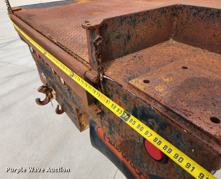 image for item MK9359 2000 Chevrolet 3500HD  flatbed pickup truck