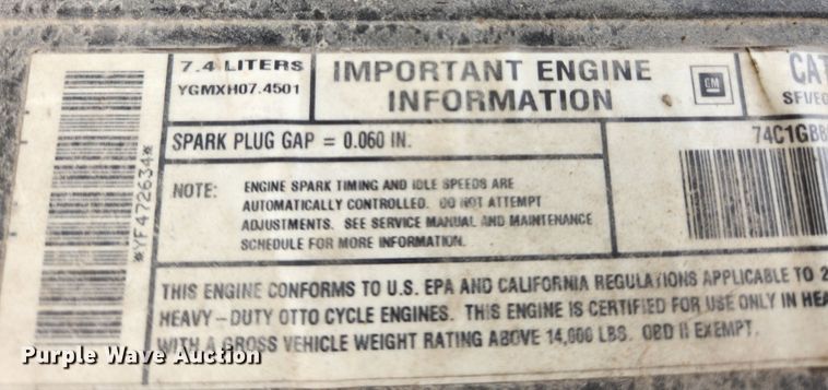 image for item MK9359 2000 Chevrolet 3500HD  flatbed pickup truck