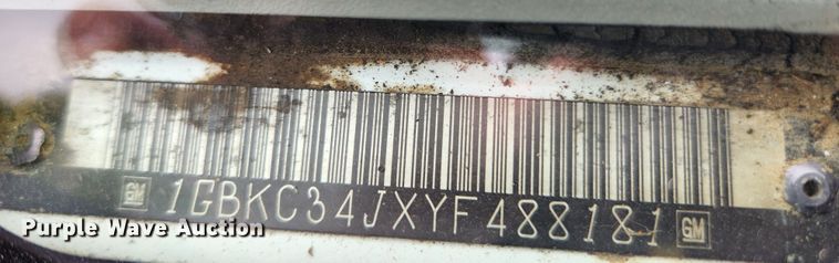 image for item MK9360 2000 Chevrolet 3500HD  flatbed pickup truck