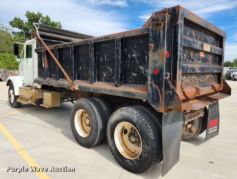 image for item MK9363 1991 International 9300  dump truck