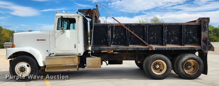 image for item MK9363 1991 International 9300  dump truck