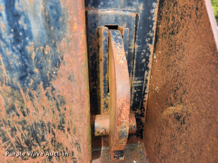 image for item MK9363 1991 International 9300  dump truck