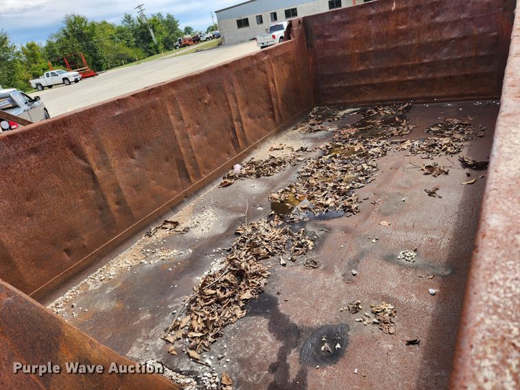 image for item MK9363 1991 International 9300  dump truck