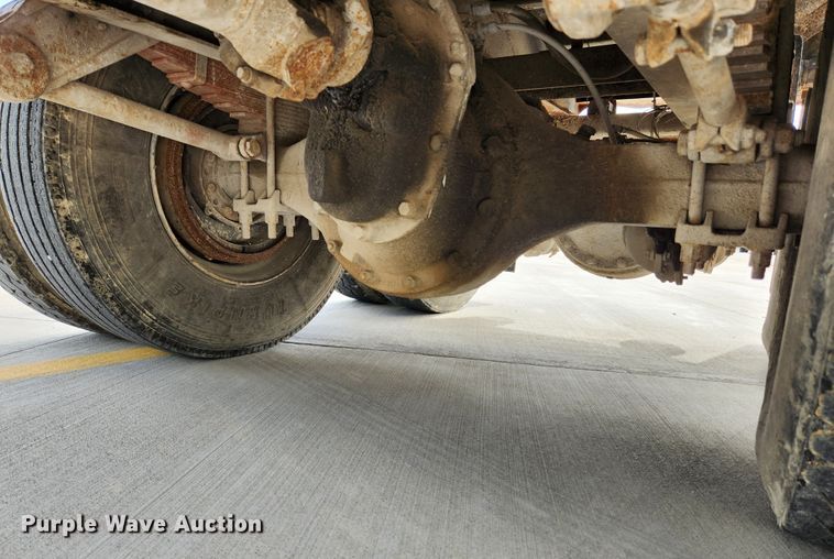 image for item MK9363 1991 International 9300  dump truck