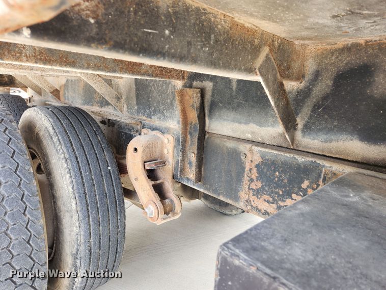 image for item MK9363 1991 International 9300  dump truck