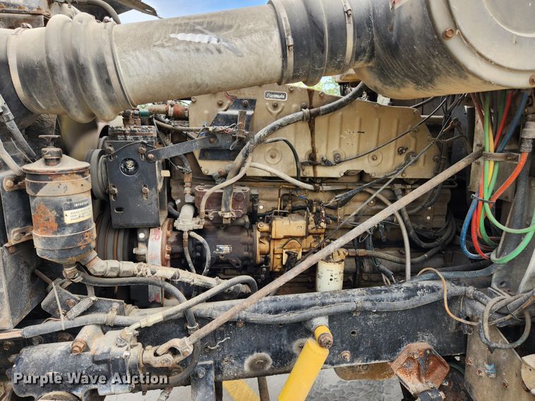 image for item MK9363 1991 International 9300  dump truck