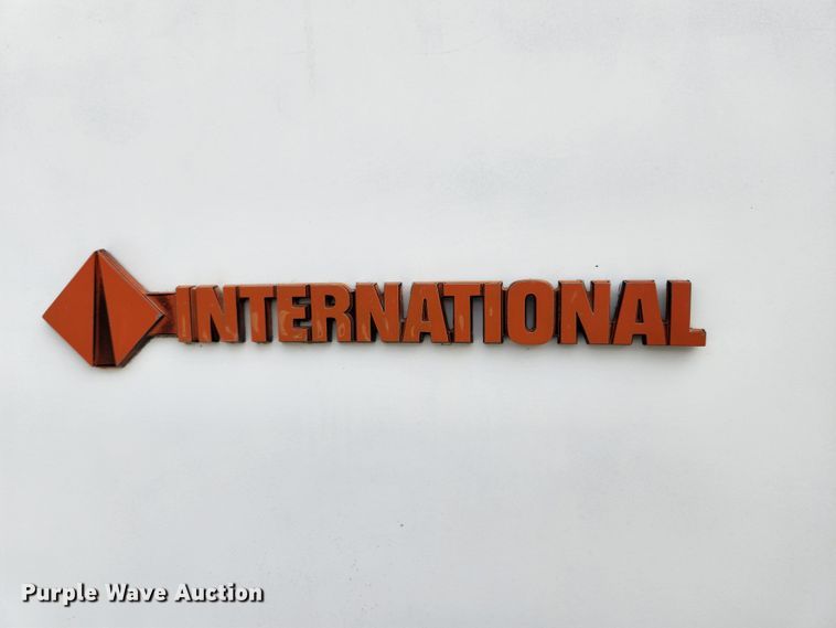 image for item MK9363 1991 International 9300  dump truck