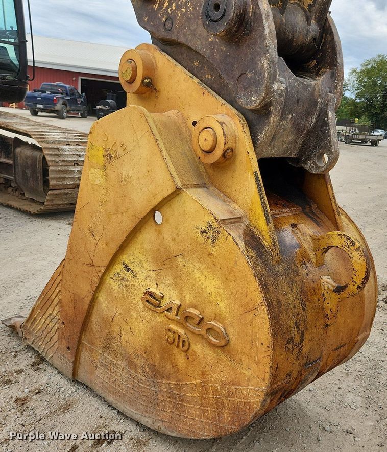 image for item MK9367 2005 Caterpillar 330CL  excavator