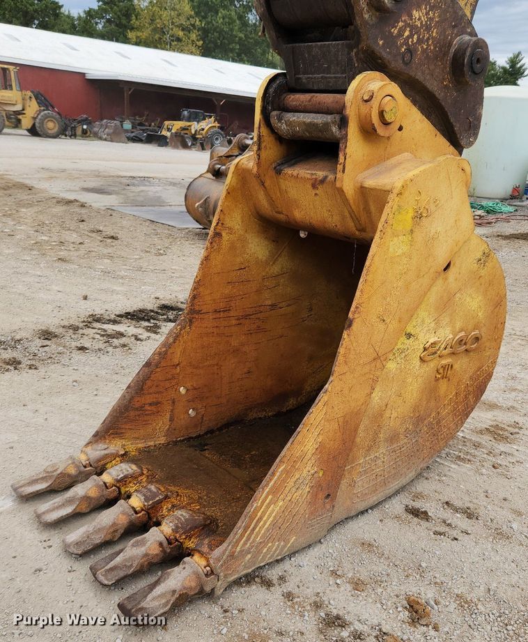 image for item MK9367 2005 Caterpillar 330CL  excavator