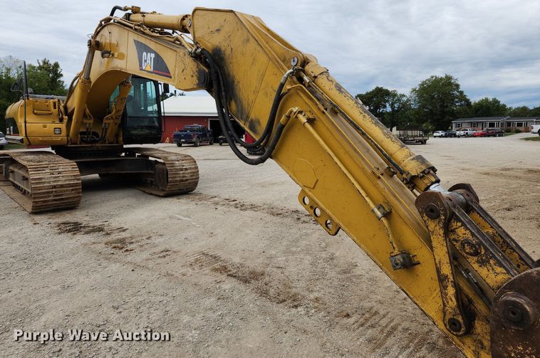 image for item MK9367 2005 Caterpillar 330CL  excavator