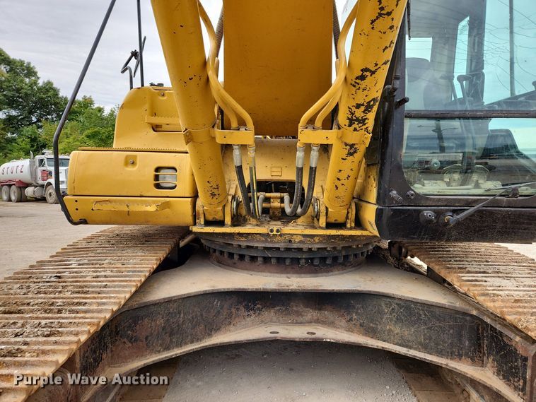 image for item MK9367 2005 Caterpillar 330CL  excavator