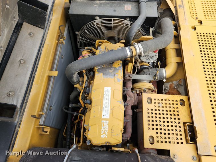 image for item MK9367 2005 Caterpillar 330CL  excavator