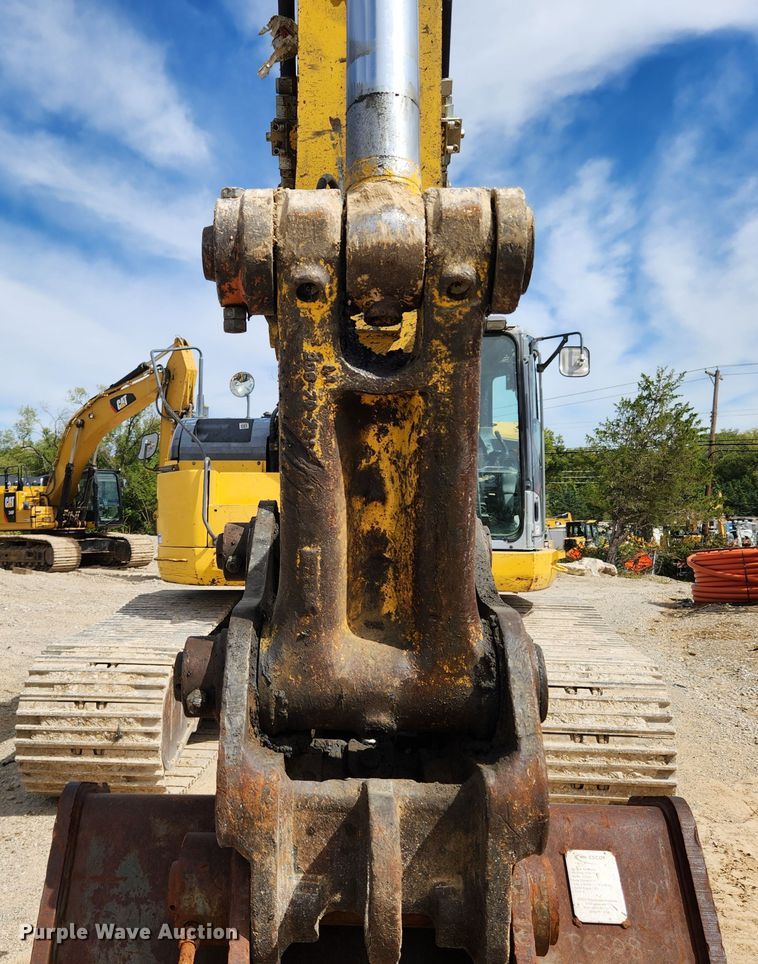 image for item MK9370 2008 Komatsu PC308USLC-3  excavator