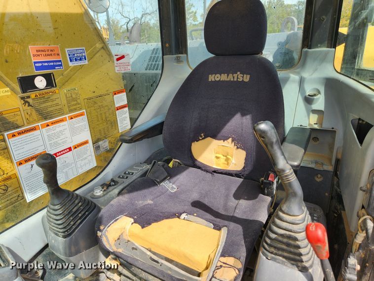image for item MK9370 2008 Komatsu PC308USLC-3  excavator