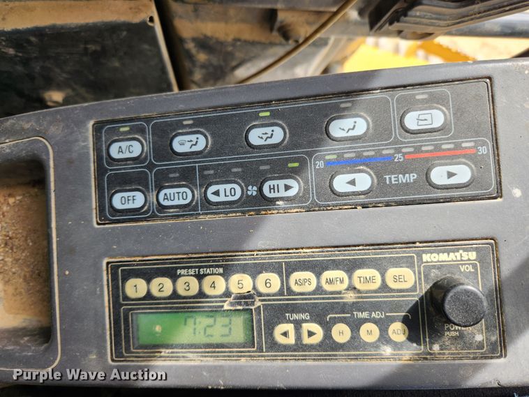 image for item MK9370 2008 Komatsu PC308USLC-3  excavator