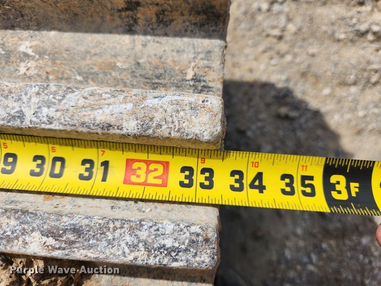 image for item MK9370 2008 Komatsu PC308USLC-3  excavator