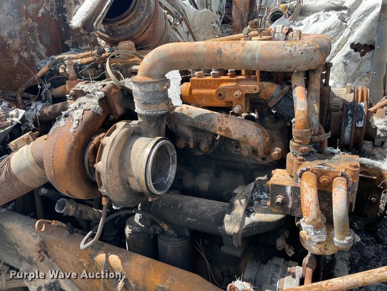 image for item MR9358 1987 Freightliner FLC  dump truck