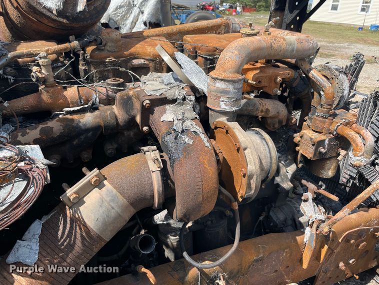 image for item MR9358 1987 Freightliner FLC  dump truck