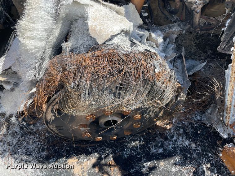 image for item MR9358 1987 Freightliner FLC  dump truck