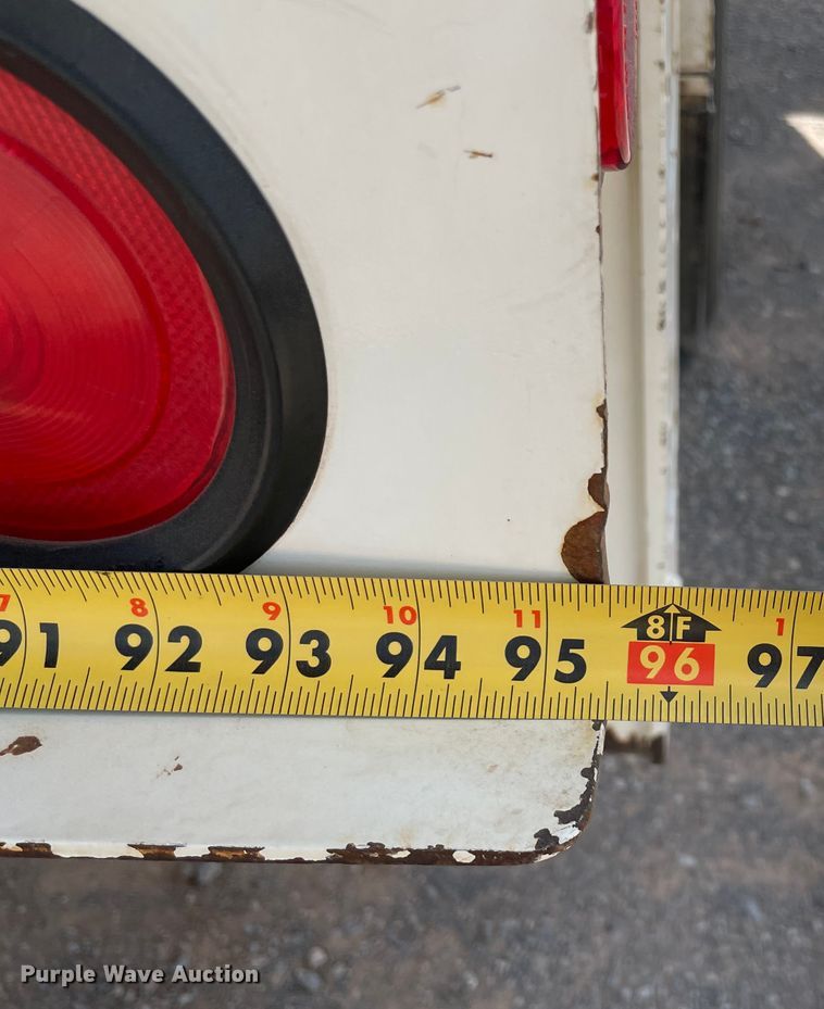 image for item MR9368 2009 International WorkStar 7500  bucket truck