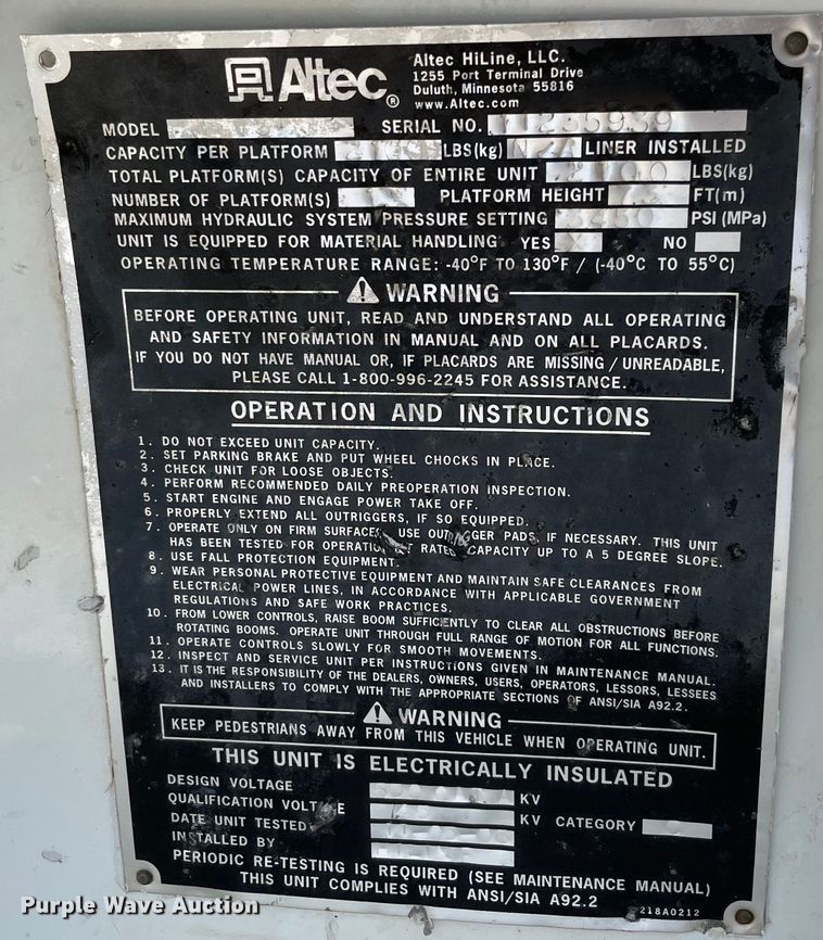 image for item MR9368 2009 International WorkStar 7500  bucket truck