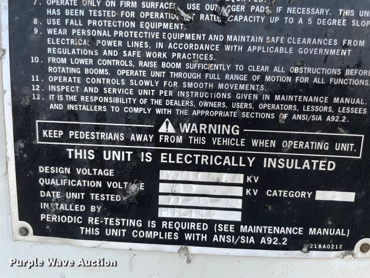 image for item MR9368 2009 International WorkStar 7500  bucket truck