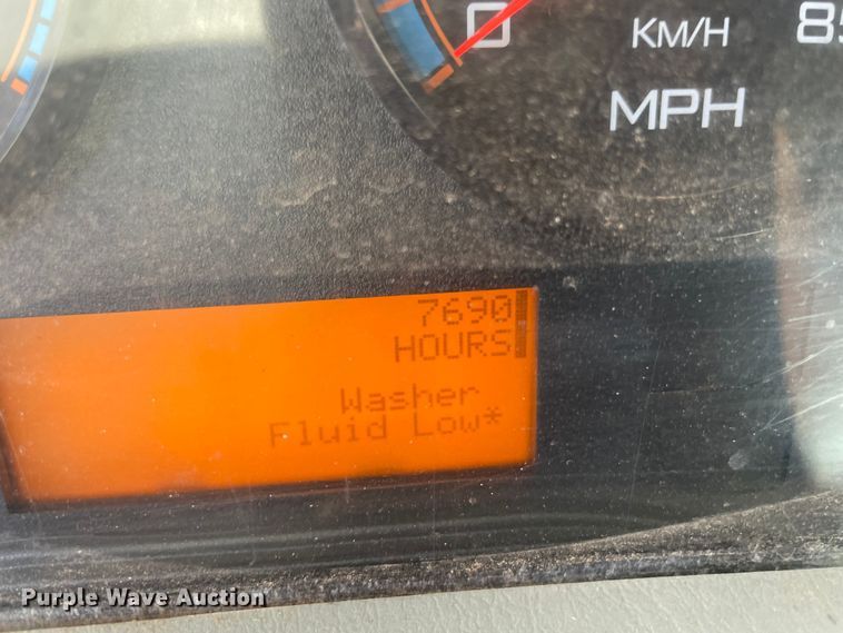 image for item MR9368 2009 International WorkStar 7500  bucket truck