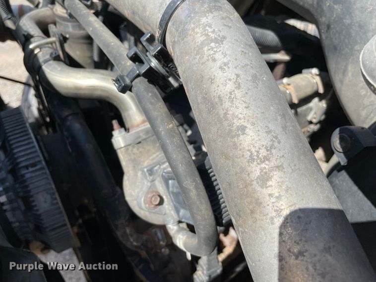 image for item MR9368 2009 International WorkStar 7500  bucket truck