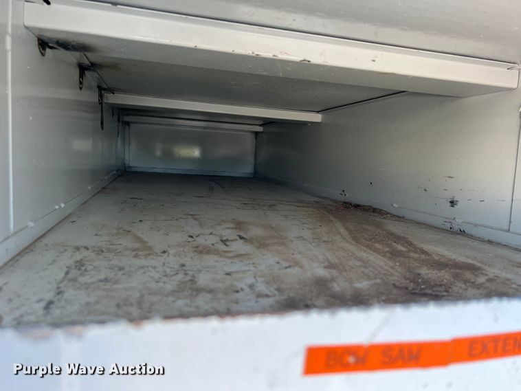 image for item MR9882 2016 Freightliner Business Class M2  digger derrick truck