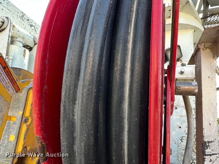 image for item MR9882 2016 Freightliner Business Class M2  digger derrick truck