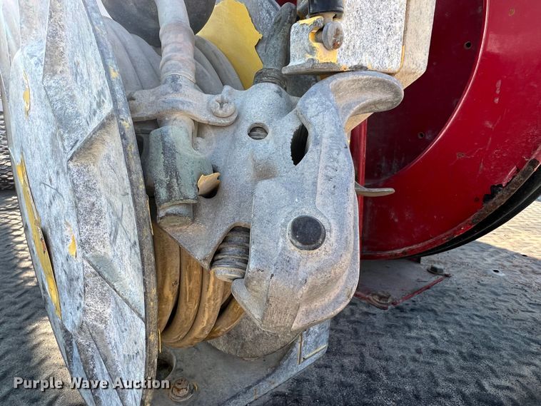 image for item MR9882 2016 Freightliner Business Class M2  digger derrick truck