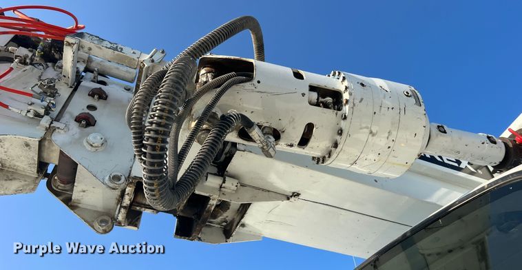 image for item MR9882 2016 Freightliner Business Class M2  digger derrick truck