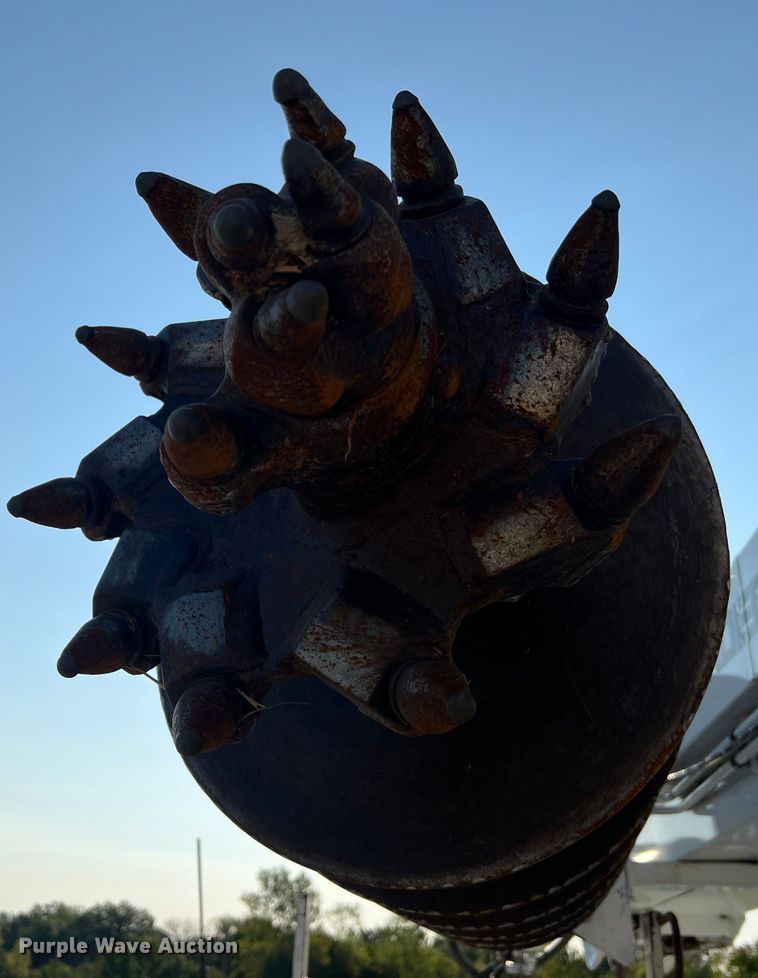 image for item MR9882 2016 Freightliner Business Class M2  digger derrick truck