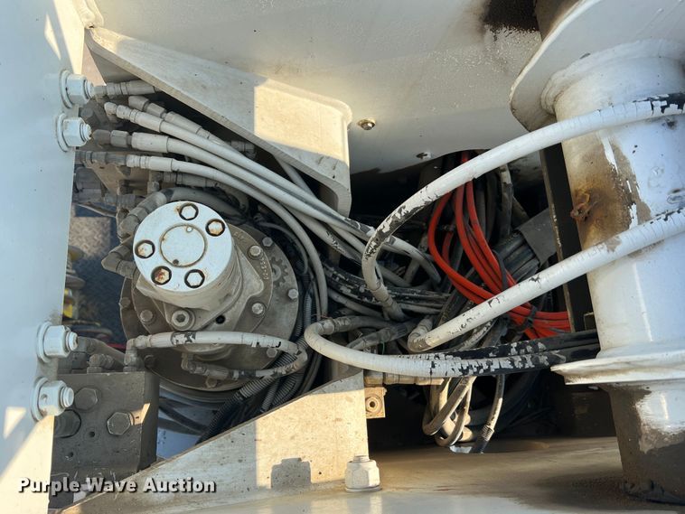 image for item MR9882 2016 Freightliner Business Class M2  digger derrick truck