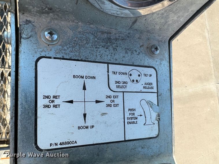 image for item MR9882 2016 Freightliner Business Class M2  digger derrick truck