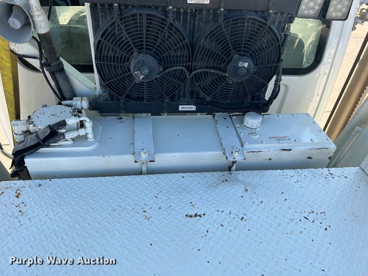 image for item MR9882 2016 Freightliner Business Class M2  digger derrick truck