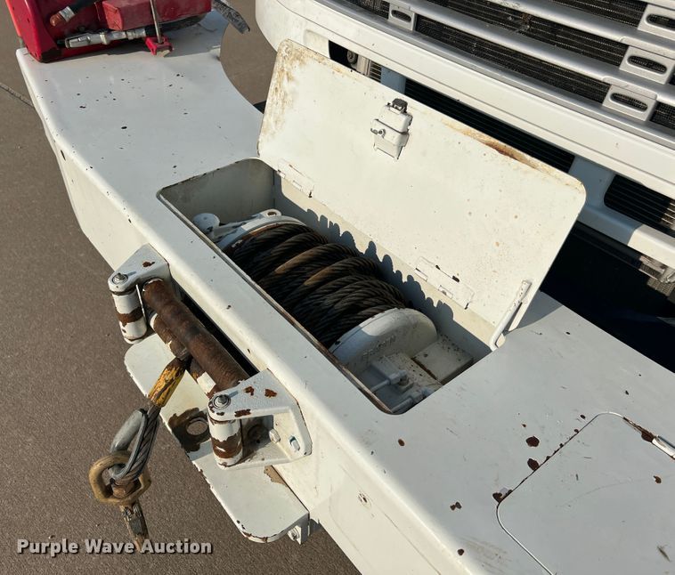 image for item MR9882 2016 Freightliner Business Class M2  digger derrick truck