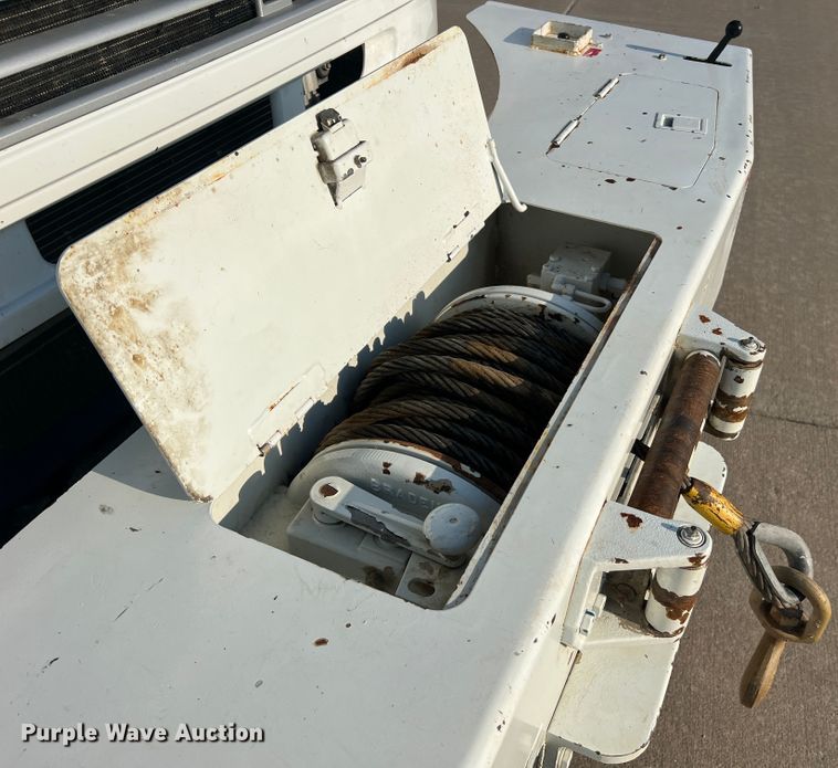 image for item MR9882 2016 Freightliner Business Class M2  digger derrick truck