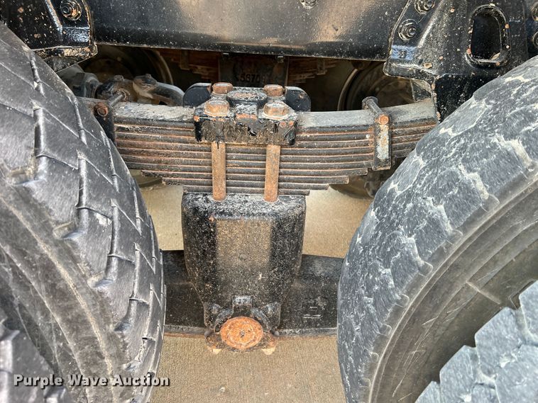 image for item MR9882 2016 Freightliner Business Class M2  digger derrick truck