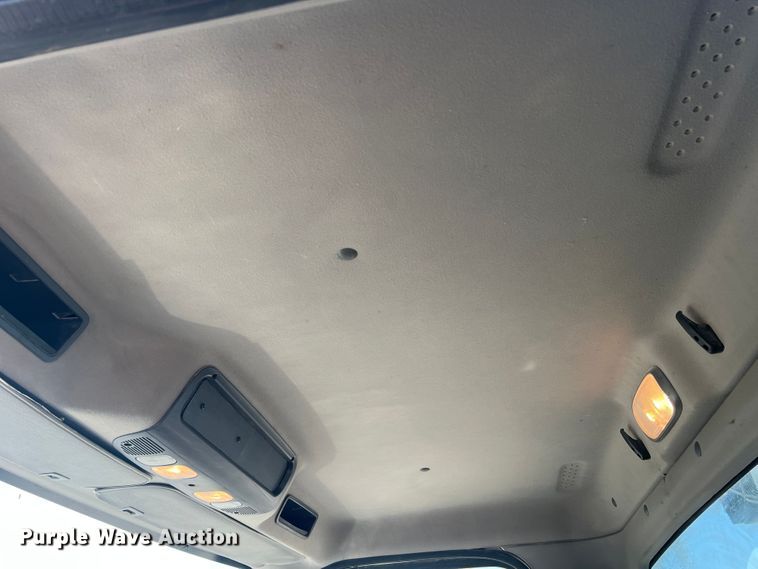 image for item MR9882 2016 Freightliner Business Class M2  digger derrick truck