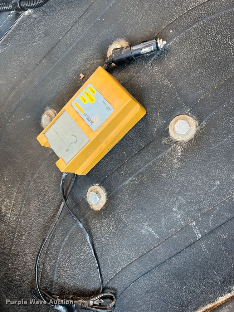 image for item MR9882 2016 Freightliner Business Class M2  digger derrick truck