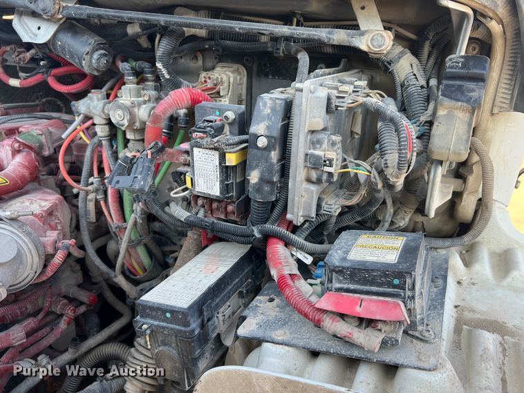 image for item MR9882 2016 Freightliner Business Class M2  digger derrick truck