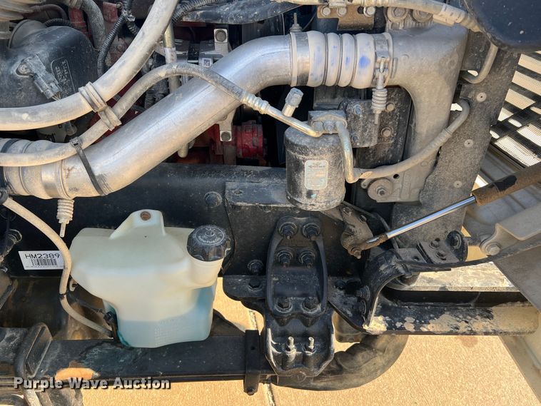 image for item MR9882 2016 Freightliner Business Class M2  digger derrick truck