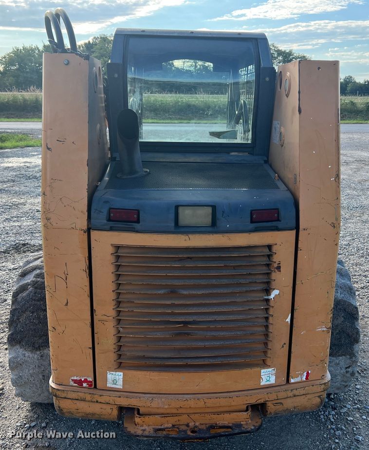 image for item MR9892 2001 Case 90XT  skid steer loader