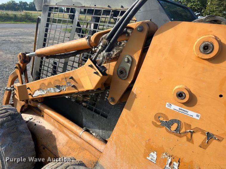 image for item MR9892 2001 Case 90XT  skid steer loader